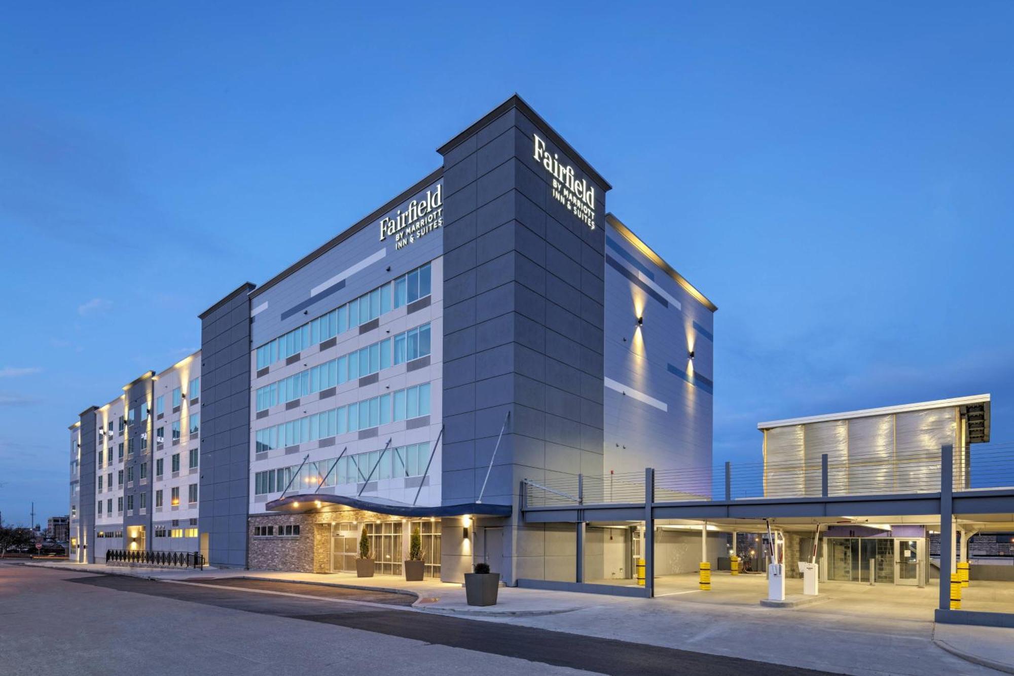 Fairfield Inn And Suites By Marriott St Louis Downtown Saint Louis Exteriör bild